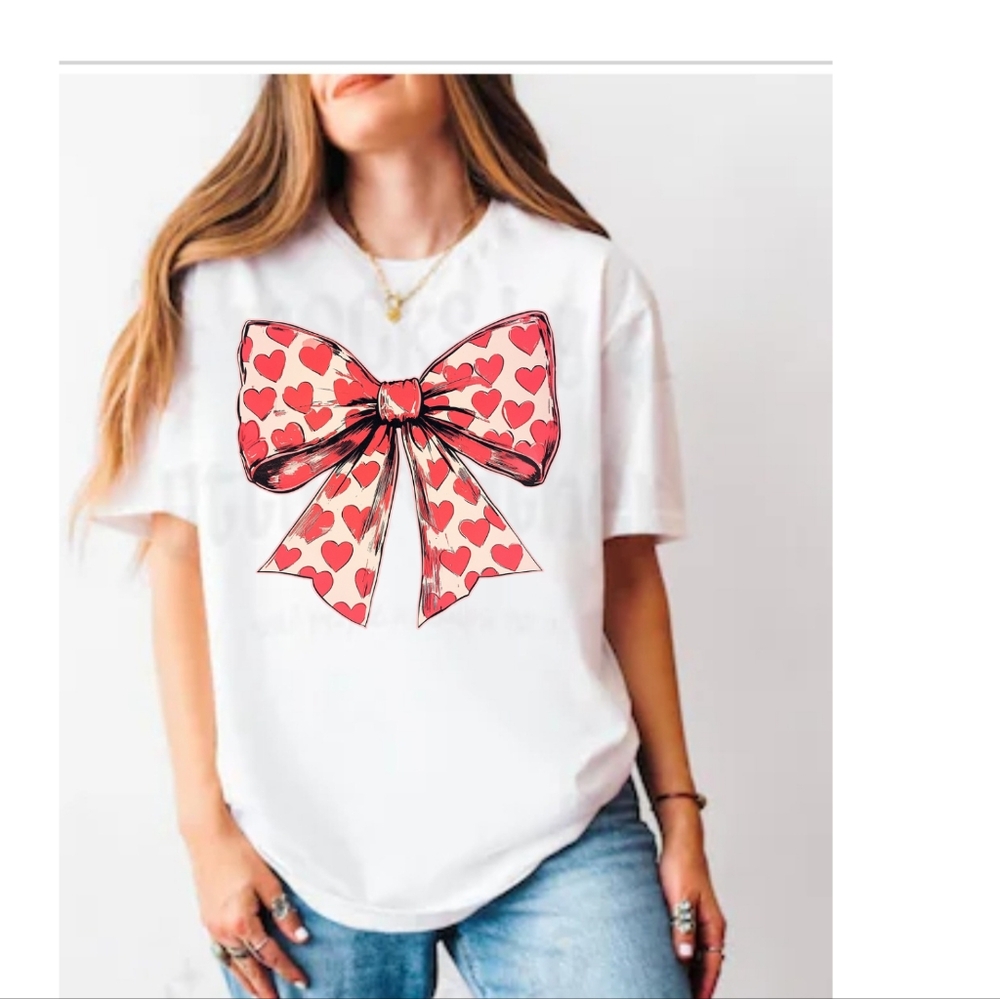 Valentines bow graphic tee